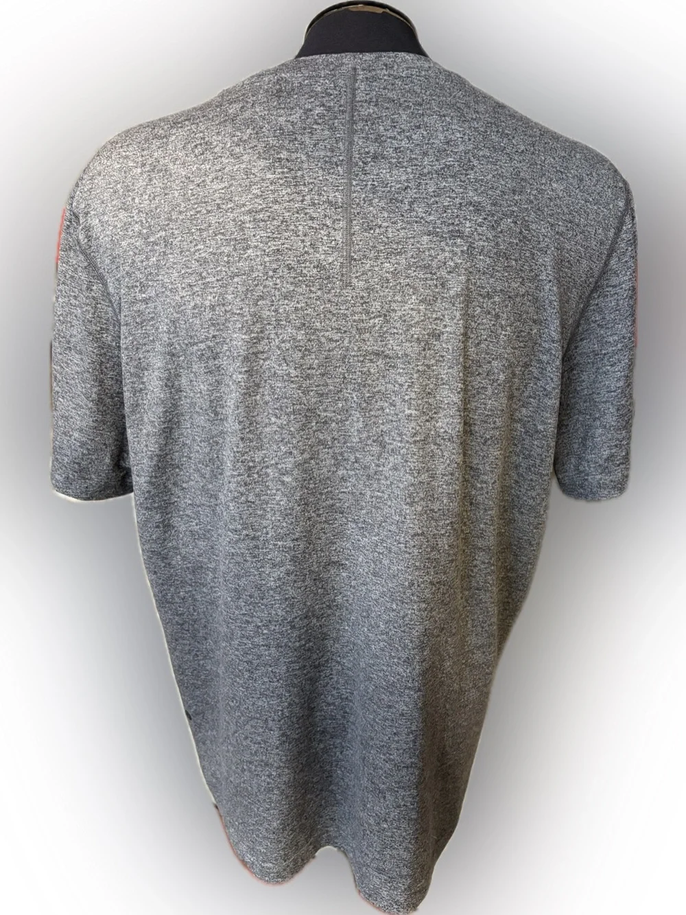 Lululemon T Shirt - Picture 2 of 2